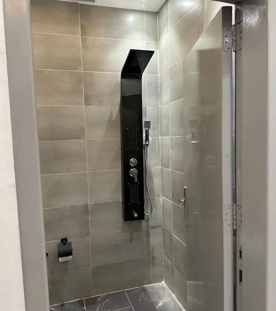 شقة بجلسة خارجيه رايقه وجميله . Apartment Riyadh