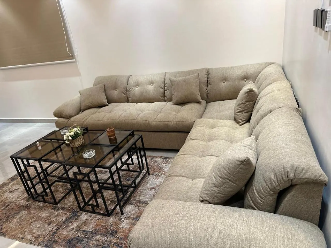 شقة بجلسة خارجيه رايقه وجميله . Apartment Riyadh Saudi Arabia